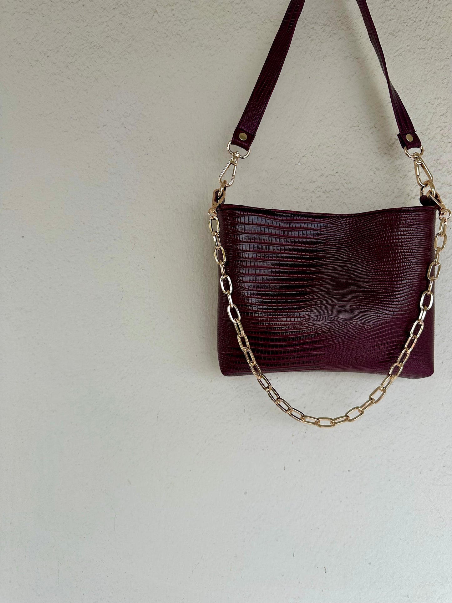 Mini shoulder bag-burgundy