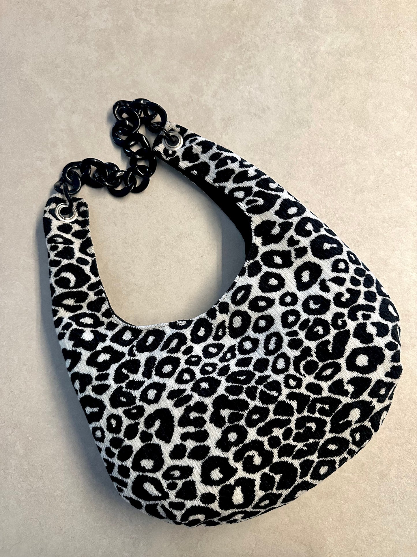 Half moon bag-leopard