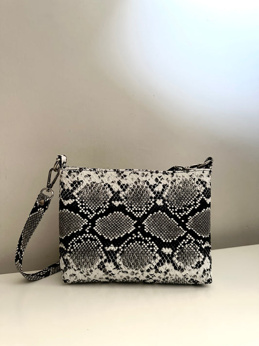 Mini shoulder bag-snake print