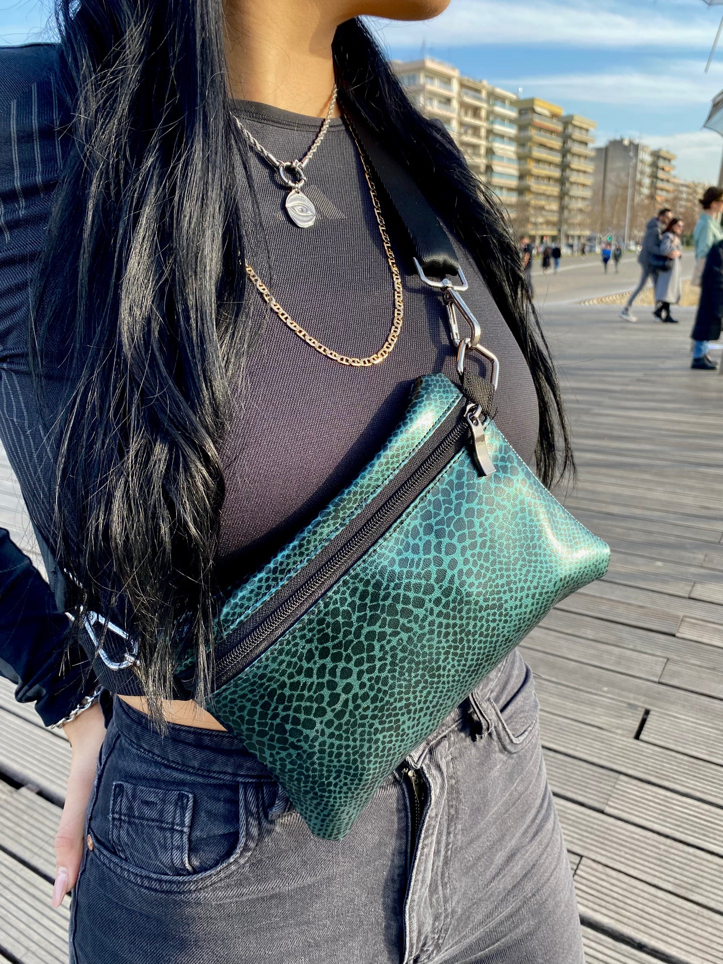 Chameleon belt-bag