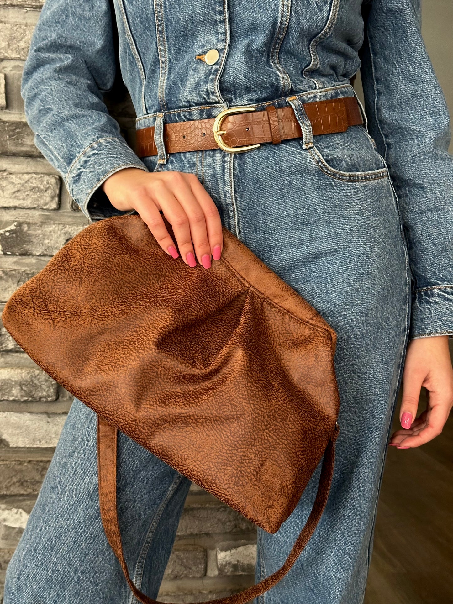 Clutch bag large-leather brown