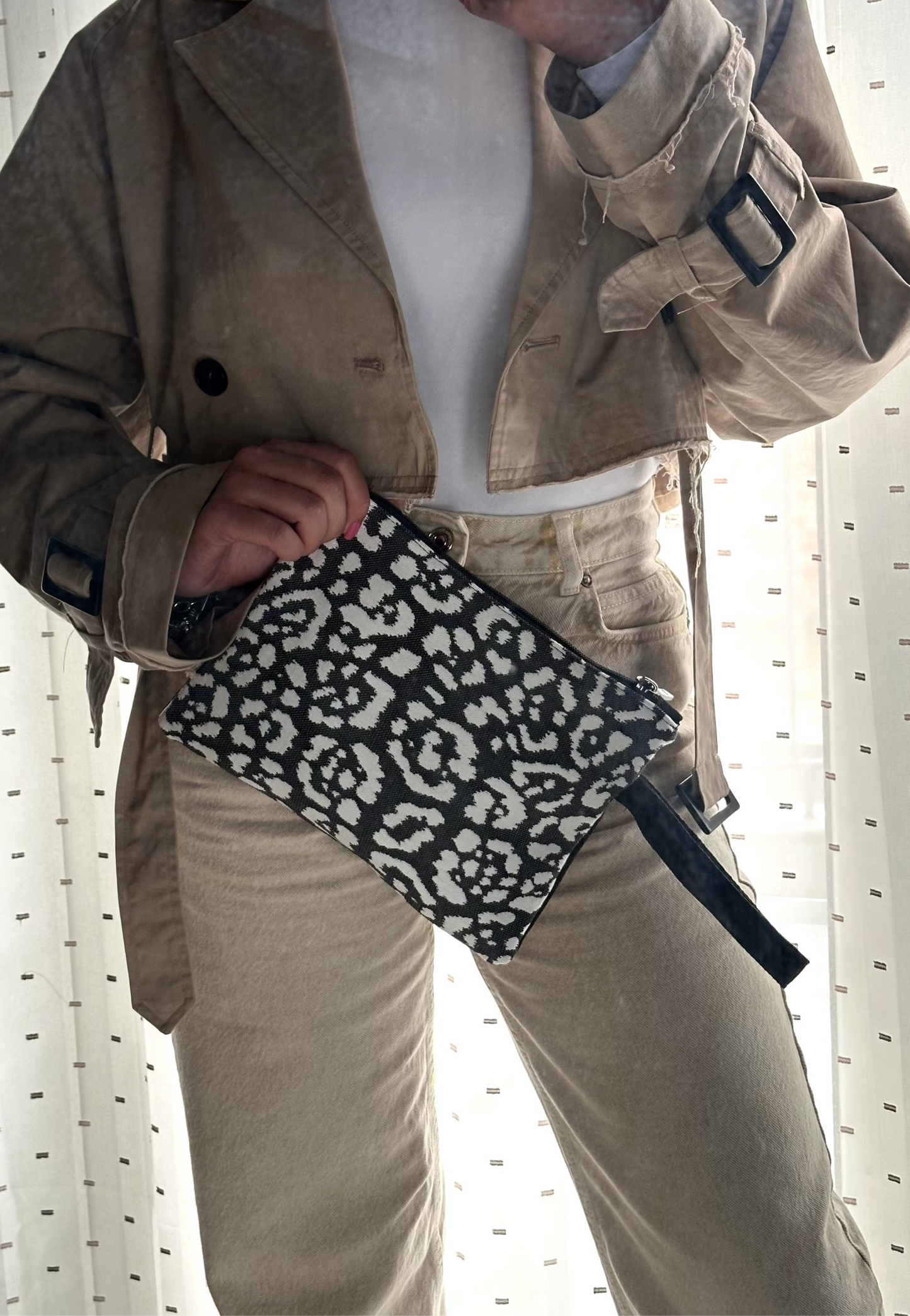 Leopard handbag-black and white