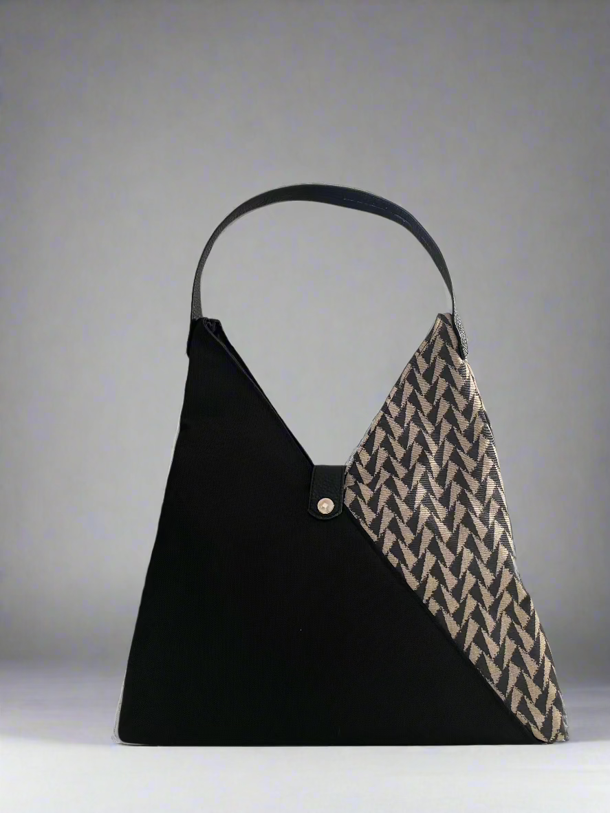 Geometric shoulder bag