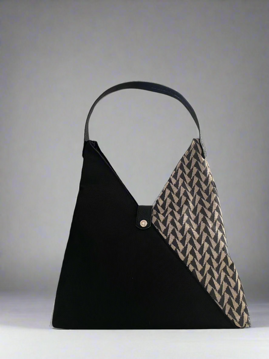 Geometric shoulder bag